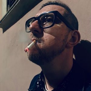 Meet your Posher, Wayne